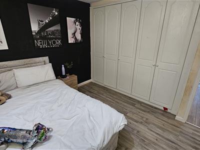 Picture 33